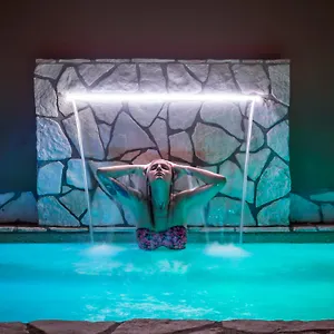 ホテル 87 エイティー セブン
